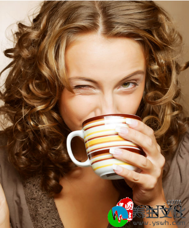 白领常喝咖啡六恶果 或患不孕症