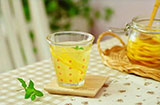喝柠檬水的好处 柠檬泡茶对皮肤的作用