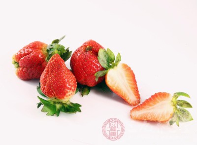 吃草莓有什么好处 小小草莓功效竟这么大
