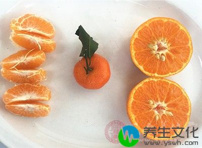 橘味甘酸，性温，含大量维生素