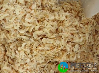 每100克虾米中含有维生素B1约为0.02毫克