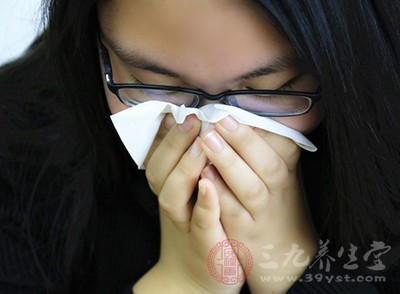 过敏性鼻炎的病因 过敏性鼻炎有哪些危害