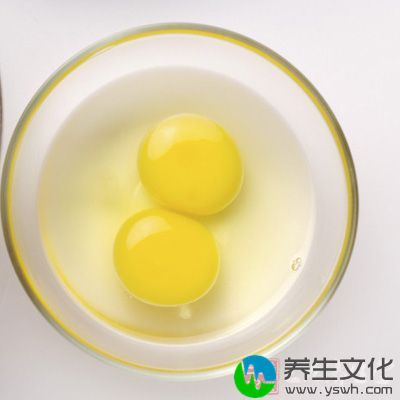 蛋黄是胆碱和甜菜碱的良好来源
