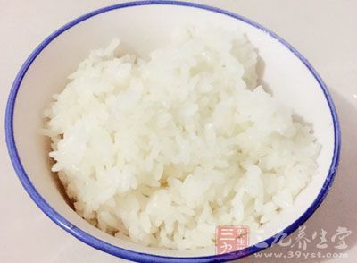 米饭怎么做好吃 剩米饭也可以变成美味