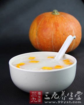 名人饮食养生 演员王昆最爱白米饭南瓜汤