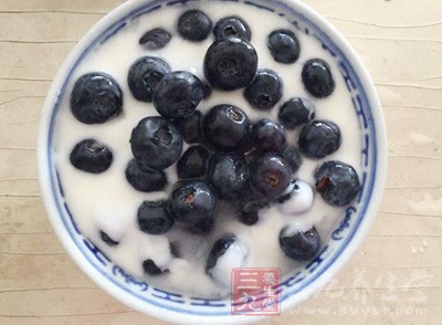 蓝莓营养价值高 最宜五类人群食用