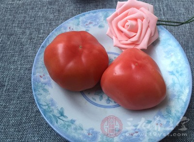 西红柿禁忌 空腹食用容易腹痛