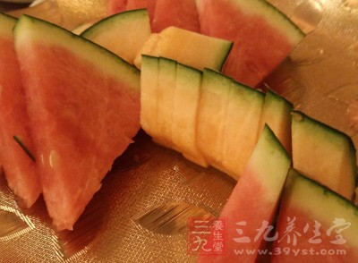 吃西瓜禁忌 六种人最好少吃西瓜