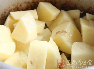 土豆怎么做好吃 几种简单美味的土豆食谱