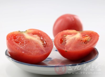 西红柿不能和什么一起吃 这些食物需谨记