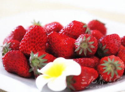 草莓营养元素有哪些 吃草莓可以减肥