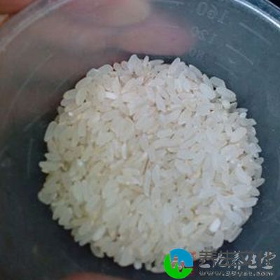 粳米具有补脾胃的作用