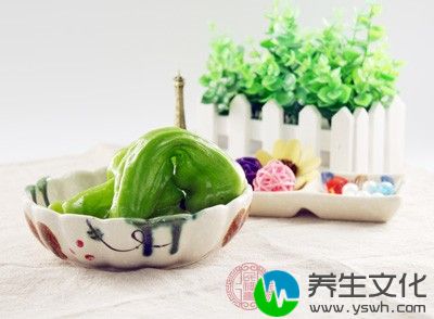 黄瓜+青椒：破坏维生素C