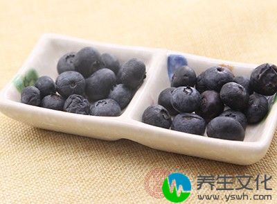 蓝莓的有效成分花青素能通过血管内皮细胞来刺激一氧化氮的合成