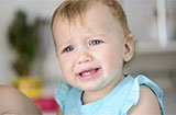 佝偻病、出汗、摇头？这是宝宝暗示父母的缺钙信号！