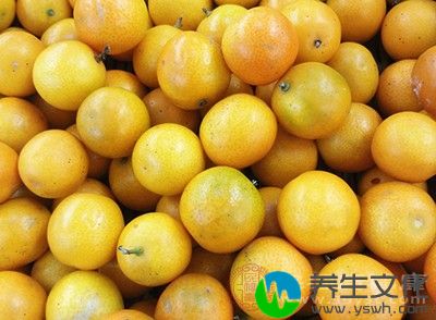 金桔中含有丰富的果酸和柠檬酸