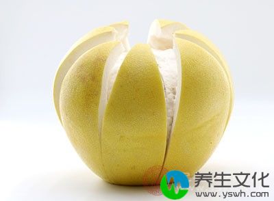 每100g柚子含维生素C大约150毫克
