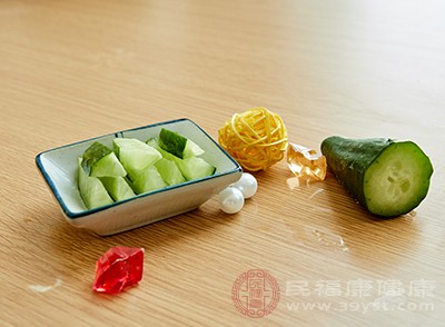 菠菜不能和什么一起吃 菠菜和它同吃小心腹泻