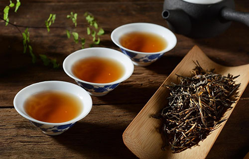 喝红茶的功效与作用 常喝它延缓肠胃衰老