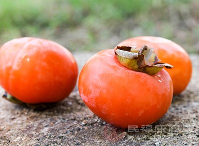 吃柿子的禁忌 柿子吃多了竟有这样的伤害