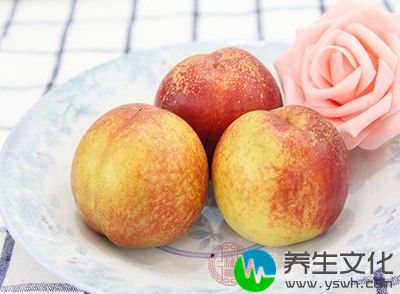 桃子中含有一种多酚物质