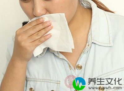 感冒鼻塞的时候，由于不得不张口呼吸