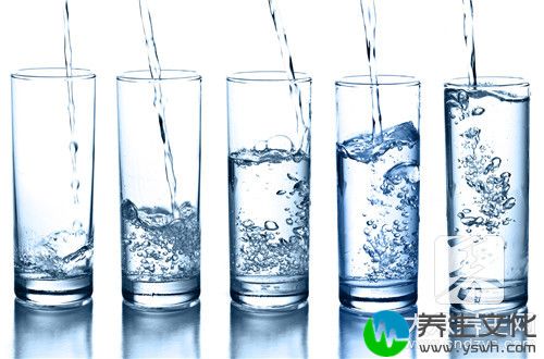 每天大量喝水能减肥吗 