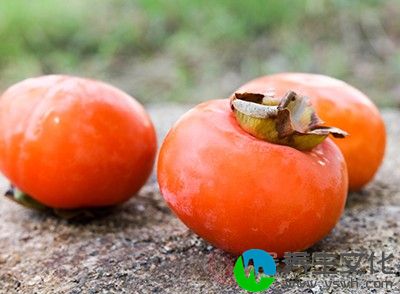 经常吃柿子还具有很好的祛痰和镇咳效果