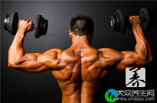 肩部肌肉锻炼八大动作(1)