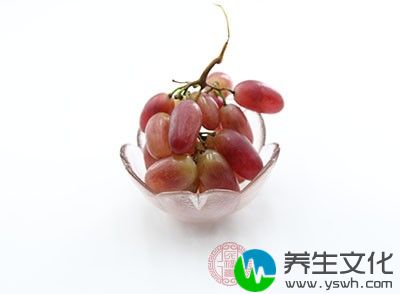 葡萄的果皮和果肉中都含有丰富的营养成分