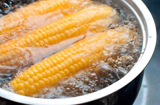 煮玉米时加点它，味道好到不得了！