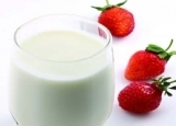 牛奶能喝能美容  还能治皮肤病