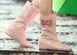 雨天穿雨靴不湿脚  雨靴或引发足底筋膜炎和脚气