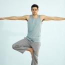 男人也能练瑜伽 八个合适的动作