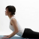 八个瑜伽减肥体式 让你在家也能轻松瘦身