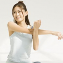 瘦手臂最有效的方法 四招瑜伽打造纤细美臂