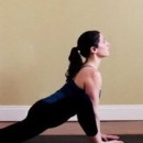 四个简单瑜伽招式 增强腰肌能力提高性能力