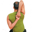 三式瑜伽最适合男士 束角式瑜伽打开胯关节