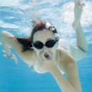 初学游泳必知三技巧 呼吸平衡放松三方面