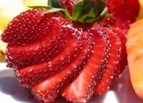 春天吃草莓明目养肝 养生专家教你怎么吃草莓